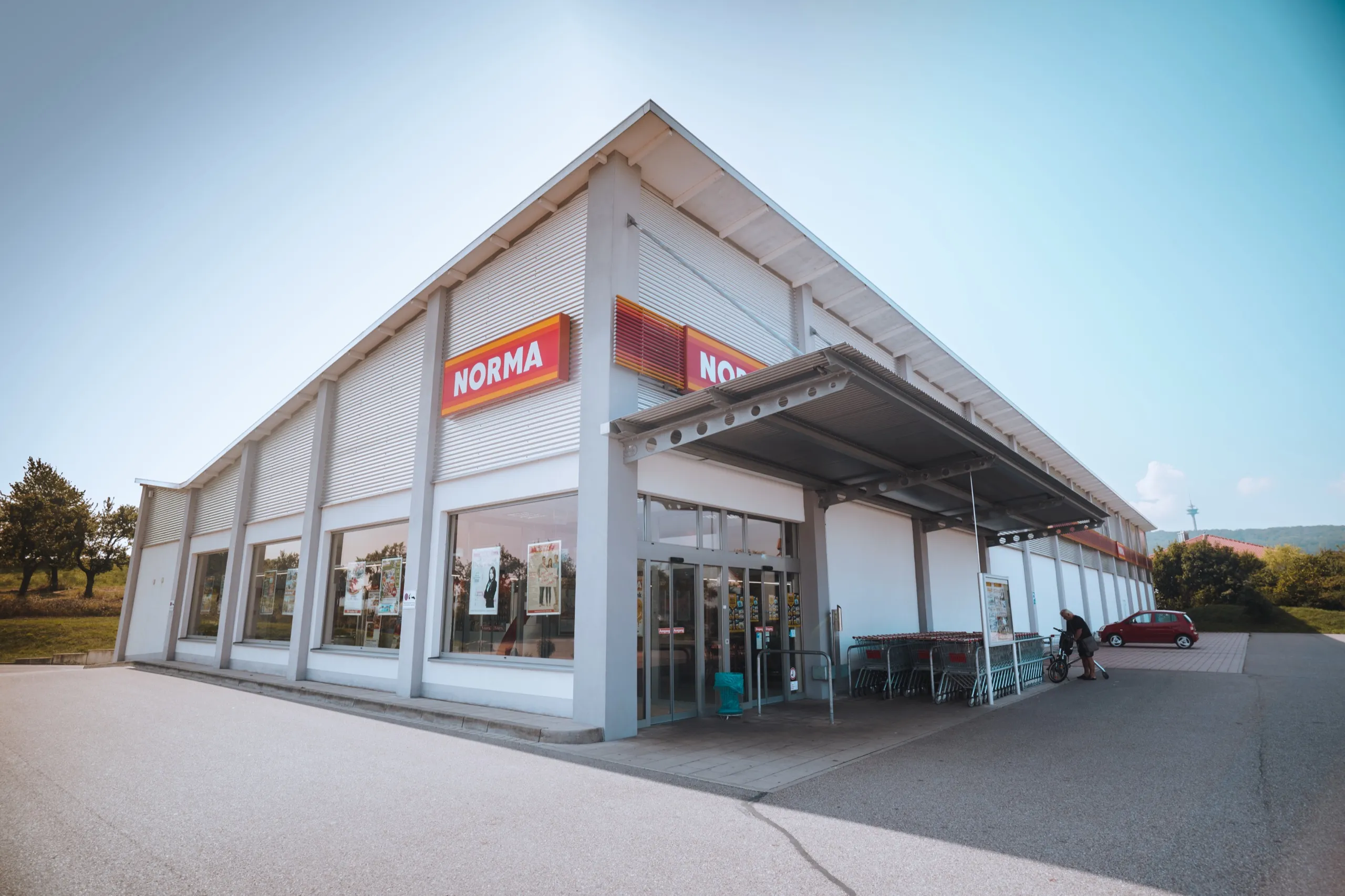 Discounter-Filiale in Burgbernheim
